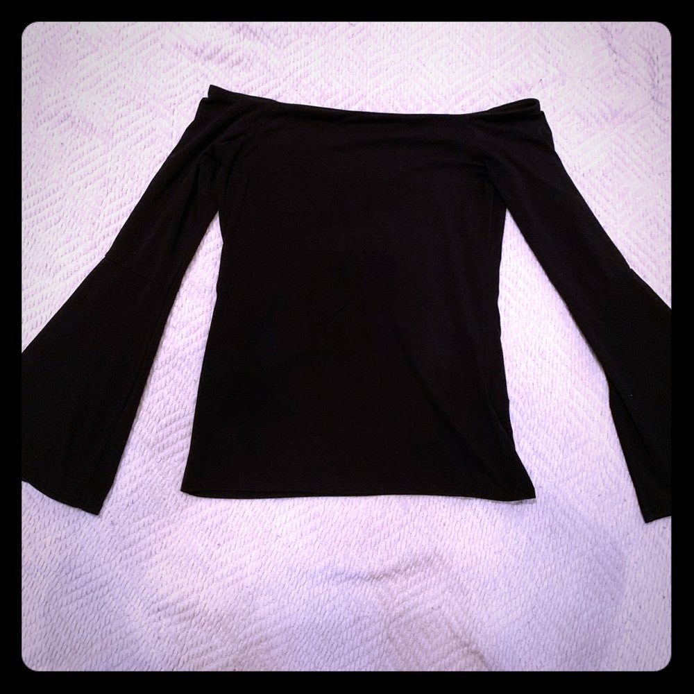 Off the shoulders black top